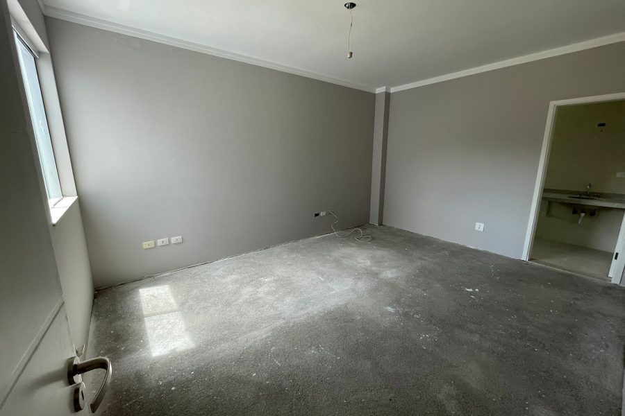 WhatsApp Image 2024-05-10 at 15.32.03 (4)