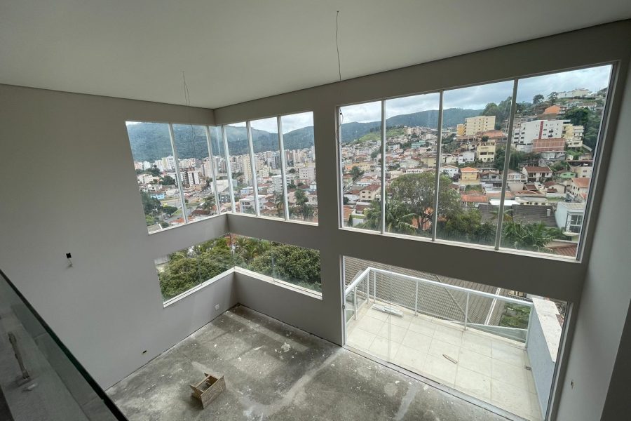 WhatsApp Image 2024-05-10 at 15.32.04 (4)