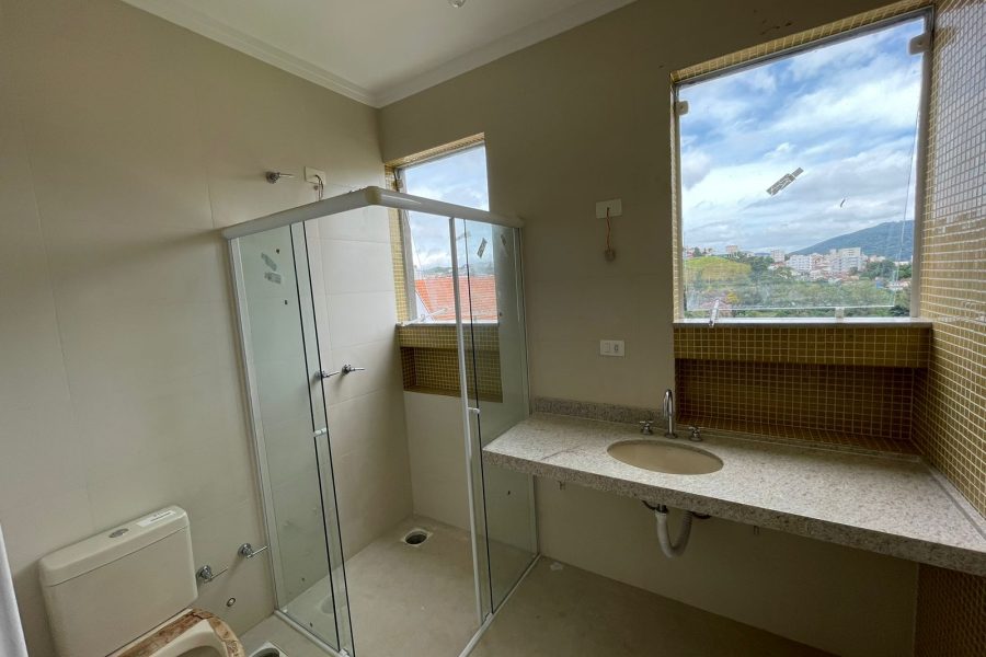 WhatsApp Image 2024-05-10 at 15.32.04