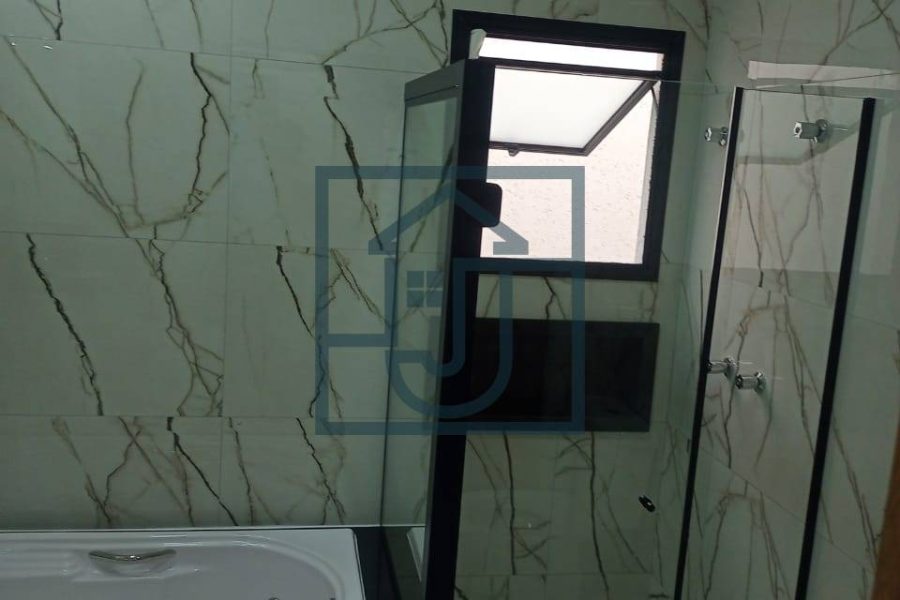 WhatsApp Image 2024-10-02 at 18.08.09